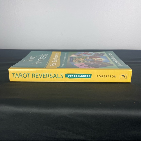 Tarot Reversals Book - Picture 4 of 8